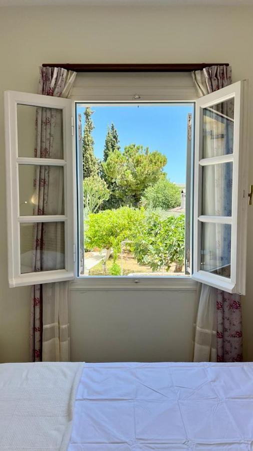 Wood & Blossom, Gcollectiongr Spetses Town Extérieur photo